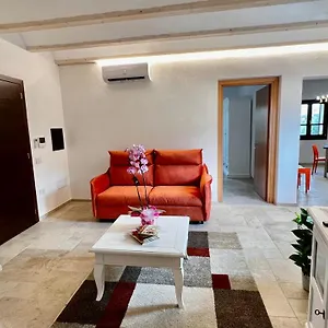  Apartment La Casa Di Natalie Italien